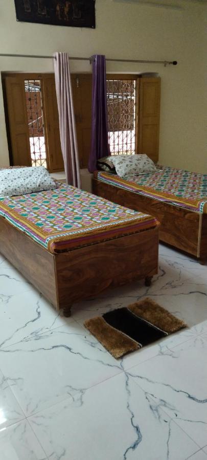 Bed & Breakfast Suraj Varanasi